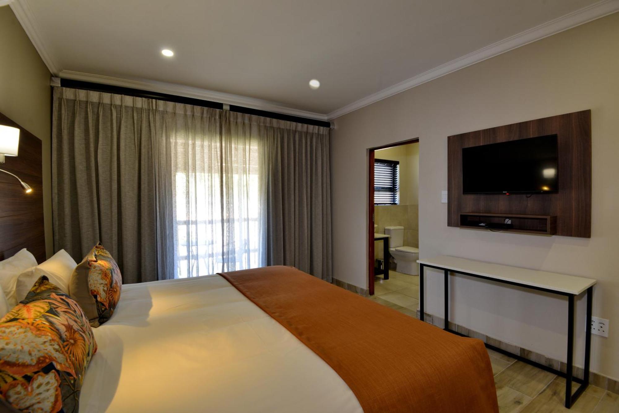 Seasons Golf, Leisure, Spa Хартбиспурт Экстерьер фото